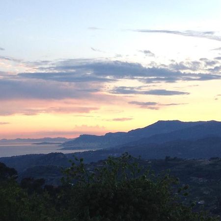 Sunset With View In Seborga 아파트 외부 사진